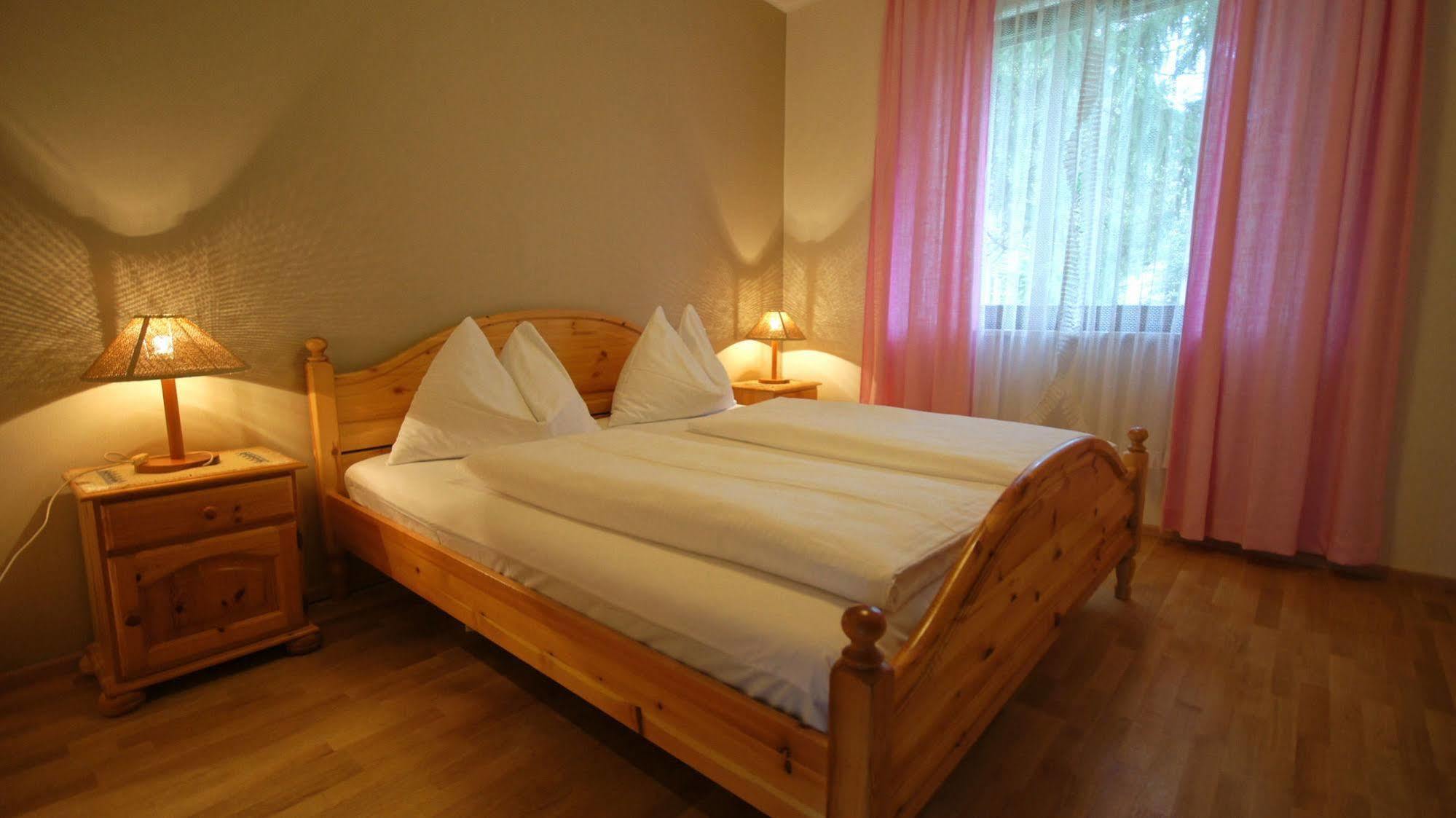 Amerika-Holzer Hotel & Resort Sankt Kanzian am Klopeiner See Ngoại thất bức ảnh